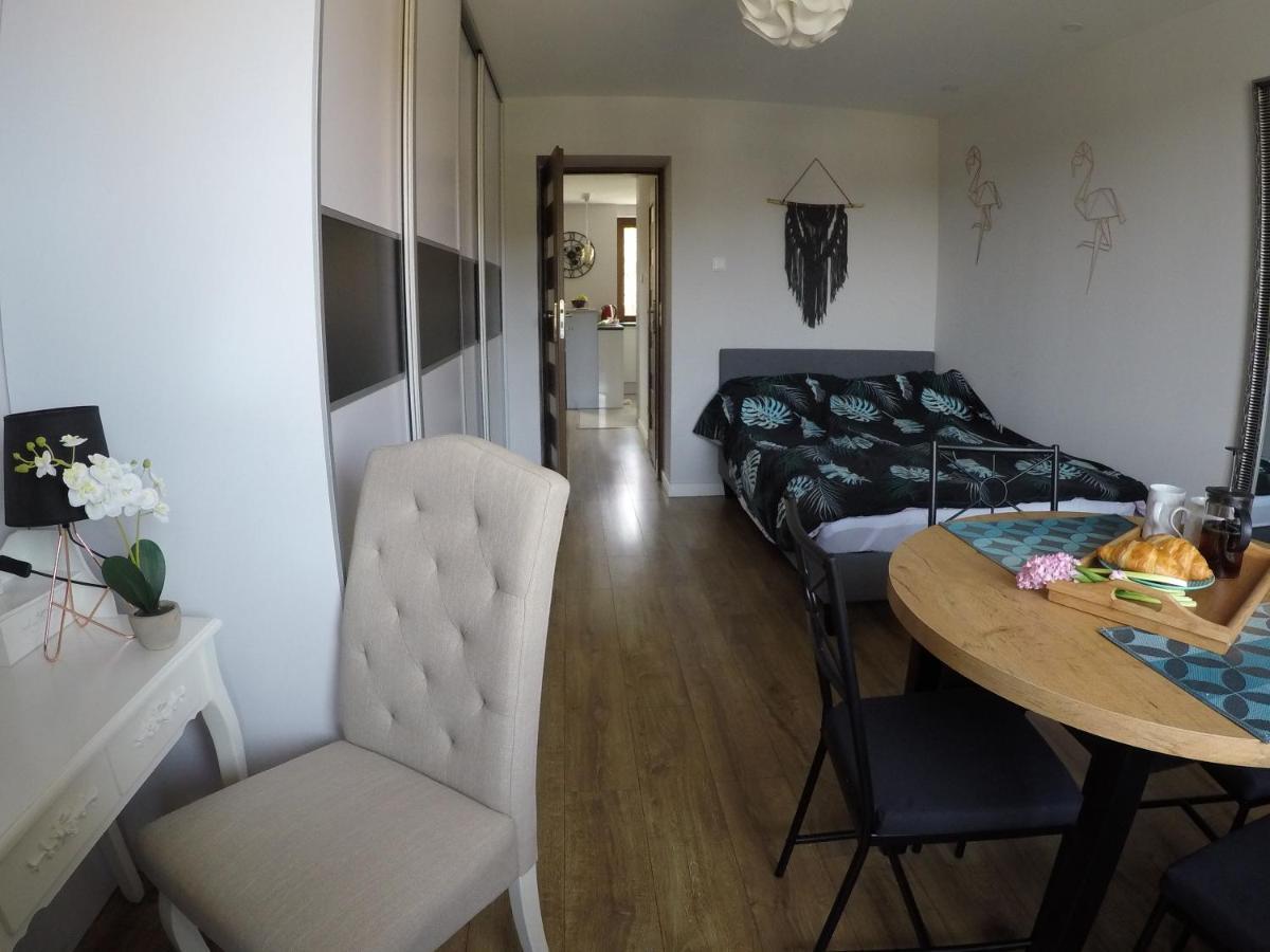 Ferienwohnung Apartament Bieszczady Ustrzyki Dolne Exterior foto